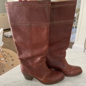 Frye Jane Boots 7.5 Cognac brown